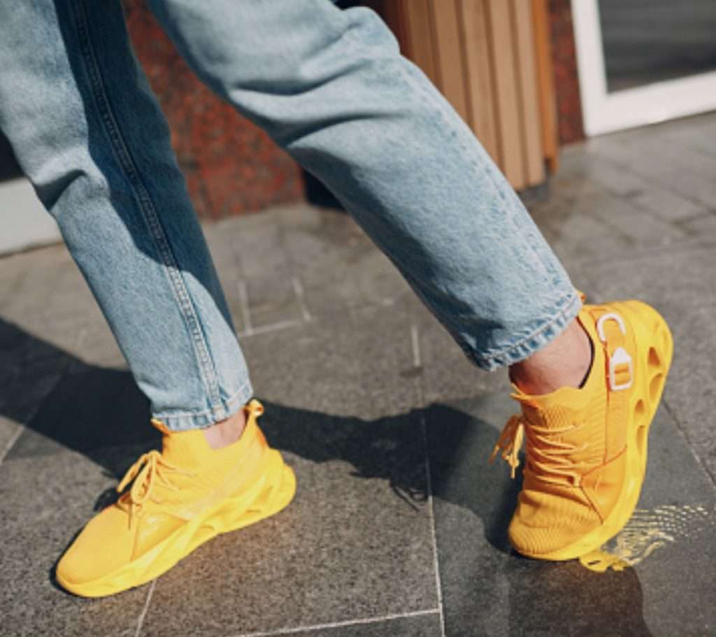 How to Trade Earnings Volatility with Iron Condors (Featuring Skechers)